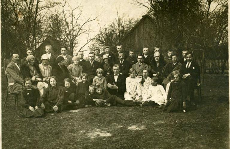  Uczniowie szkoły we Wróblewie
